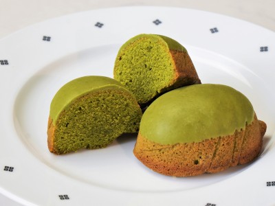 霧島抹茶薫る城山ケーキ