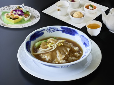 【平日限定】ふかひれ姿煮ご飯セット