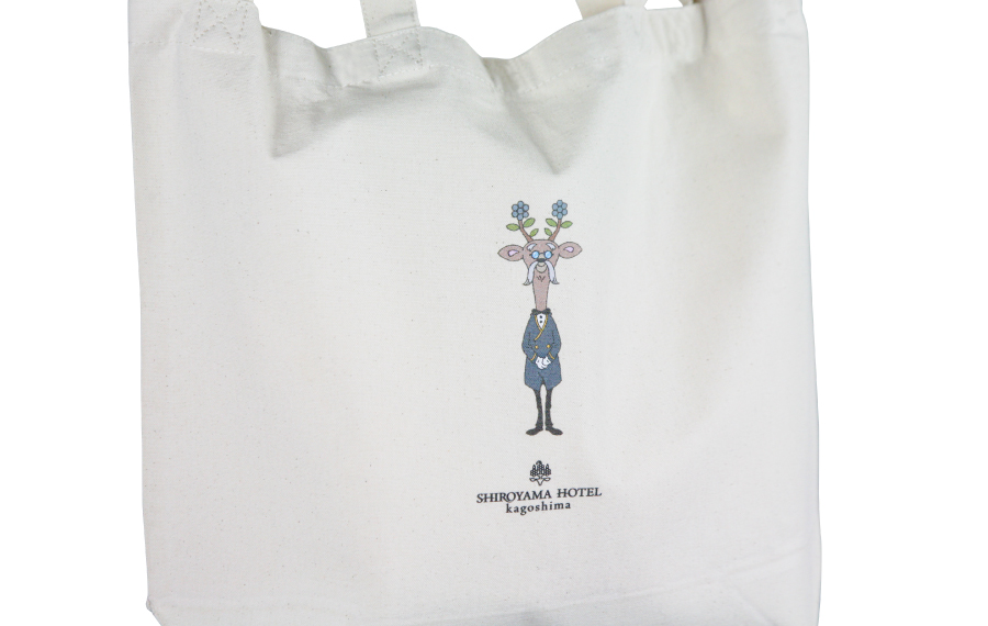 ホテルオリジナルキャラクター 鹿の児島さん オリジナルショッピングバッグ Shiroyama Hotel Kagoshima オンラインショップ ホテルオリジナルキャラクター 鹿の児島さん オリジナルショッピングバッグ Shiroyama Hotel Kagoshima オンラインショップ