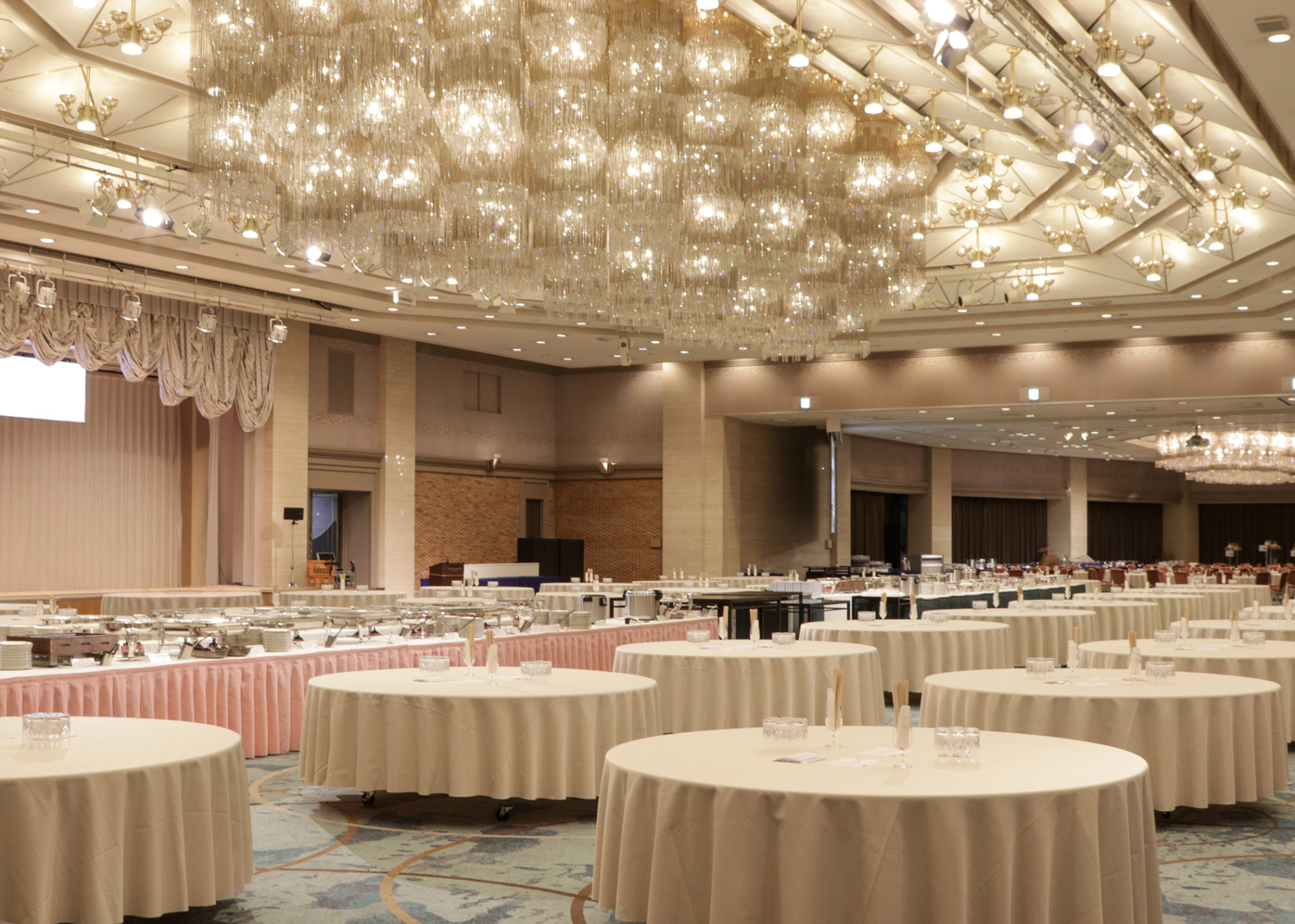 コンベンションホール エメラルド