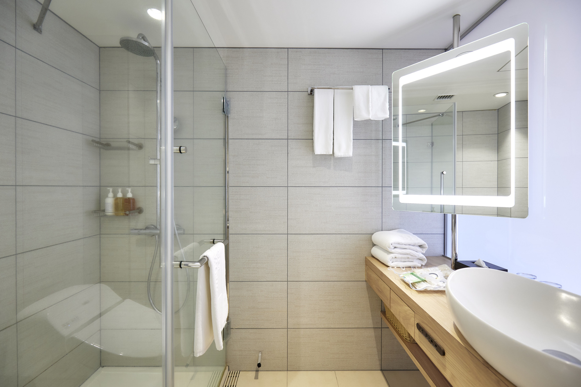 TSUMUGI桜島ビューツイン