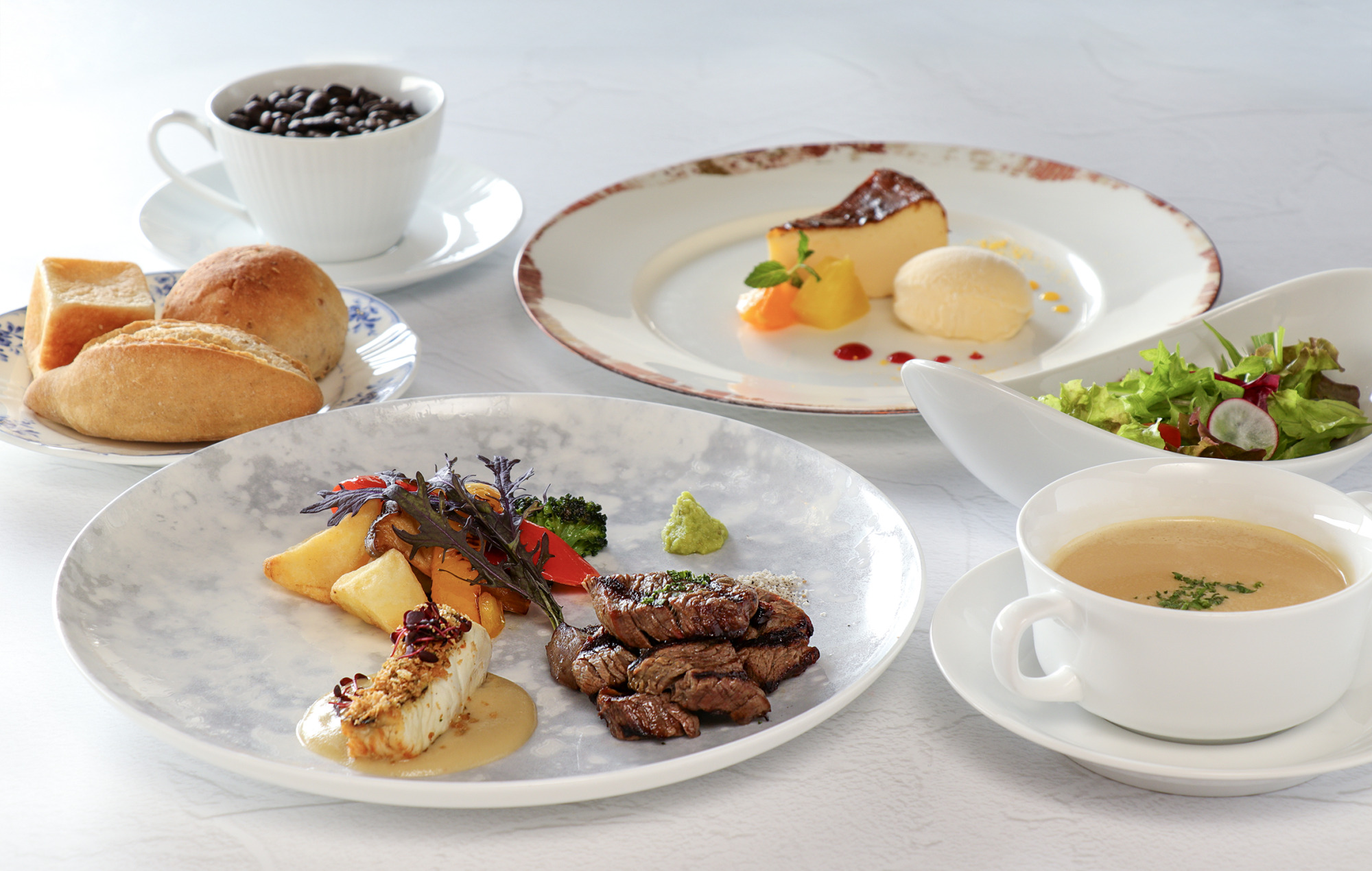 【ホテル館外：黒ノ壽／グリルダイニング】Espoir ～エスポア～［ランチ］