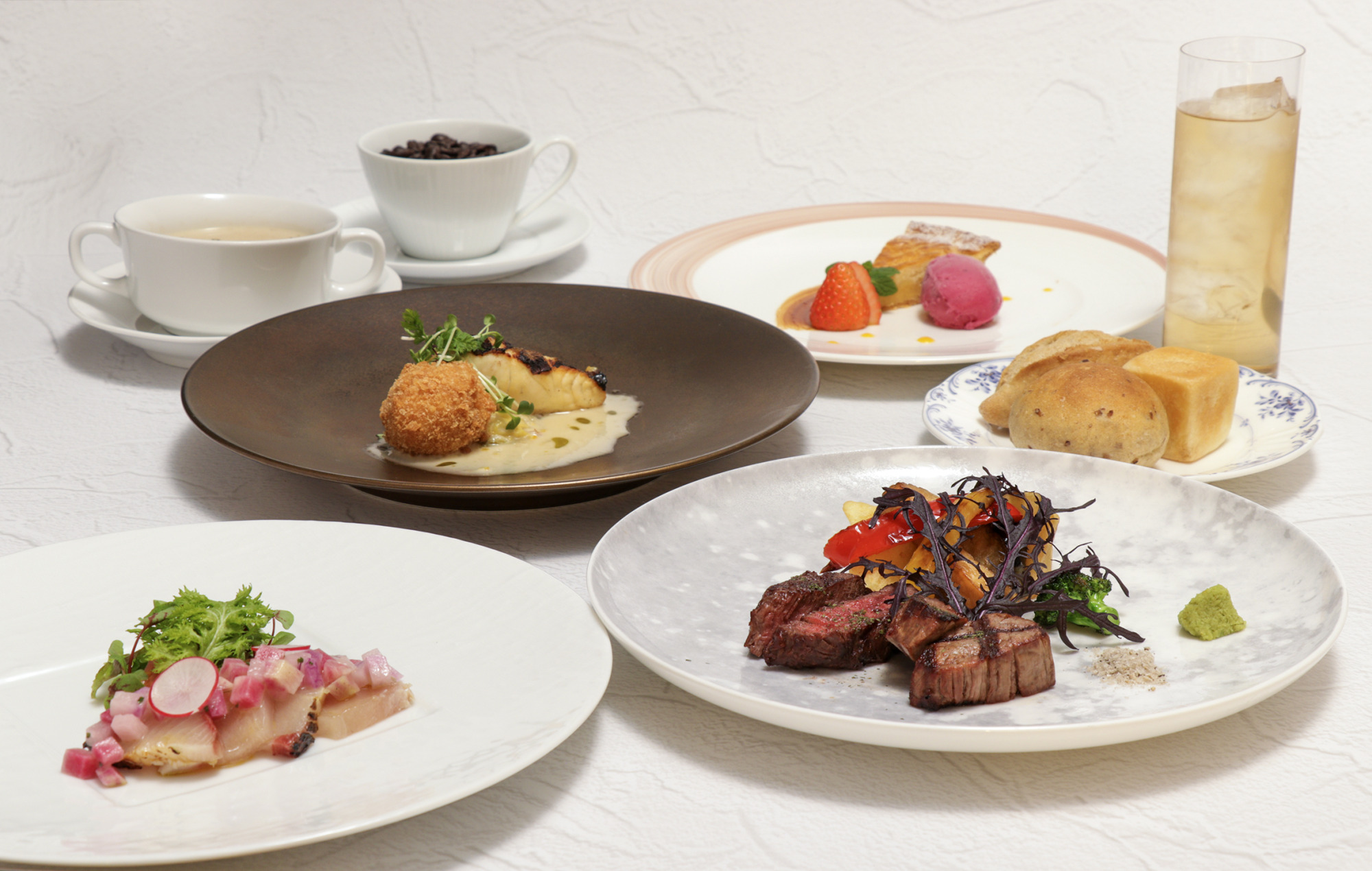 【ホテル館外:黒ノ壽】冬の味覚 特別ランチコース