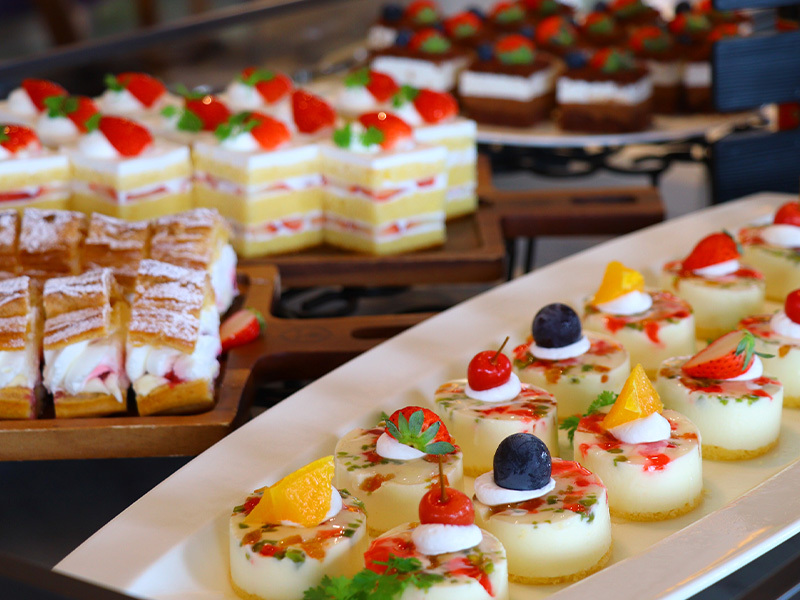 【カサブランカ イベント】佐藤シェフパティシエによる スイーツビュッフェ