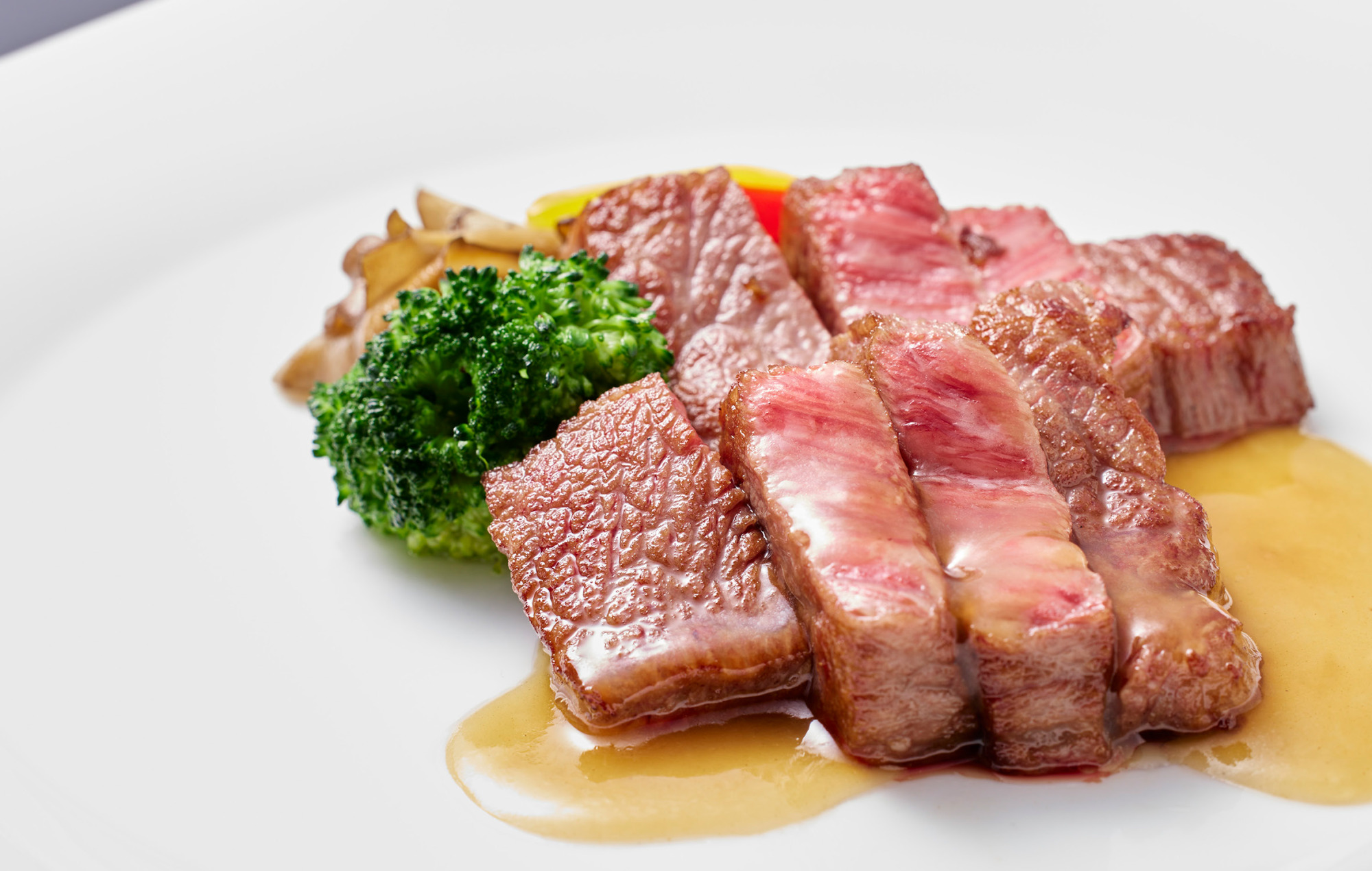 翡翠廳 黒毛和牛ステーキと黒豚担々麵コース