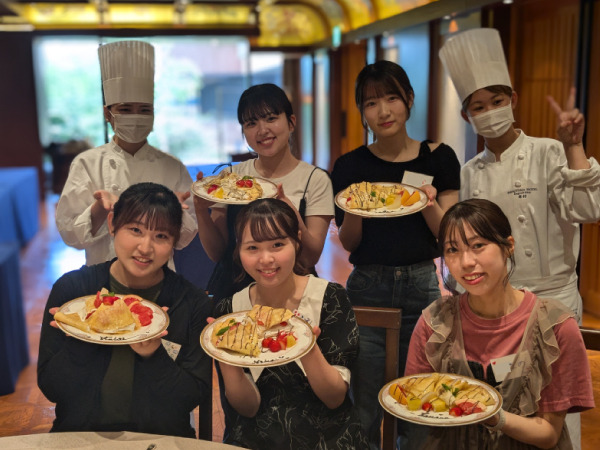 鹿児島純心女子短期大学のアシスタントの皆さんも↑