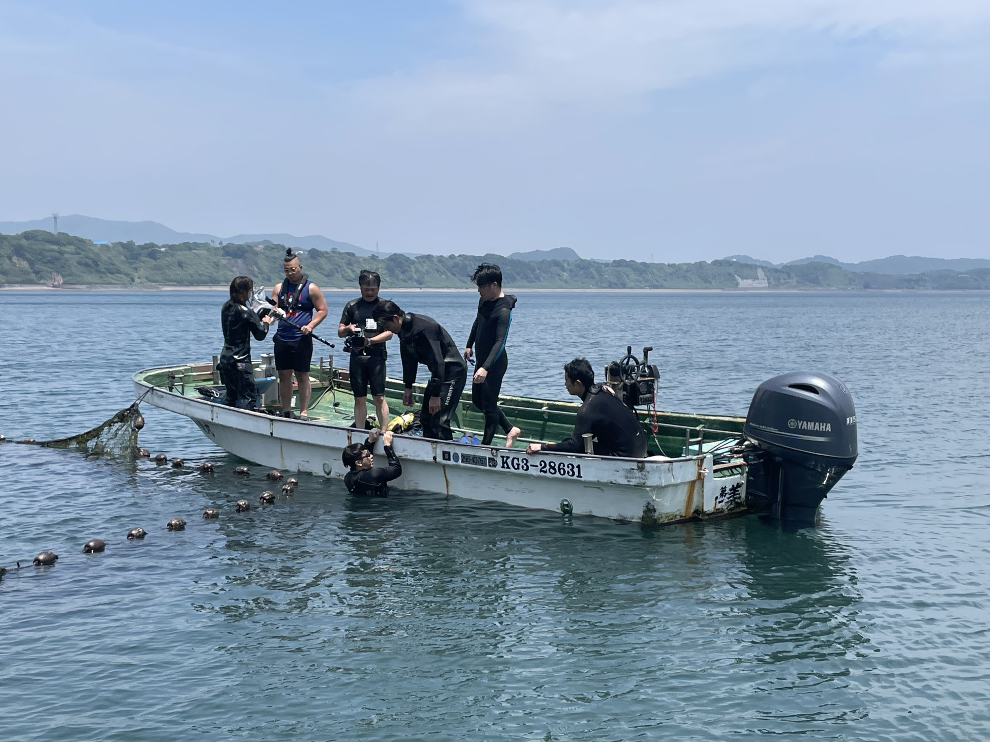 ウエットスーツを着て海へ