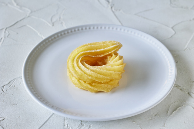 天使の米粉フレンチクルーラー 280円（税込）