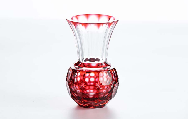 花入れ　金赤 45,100円（税込）