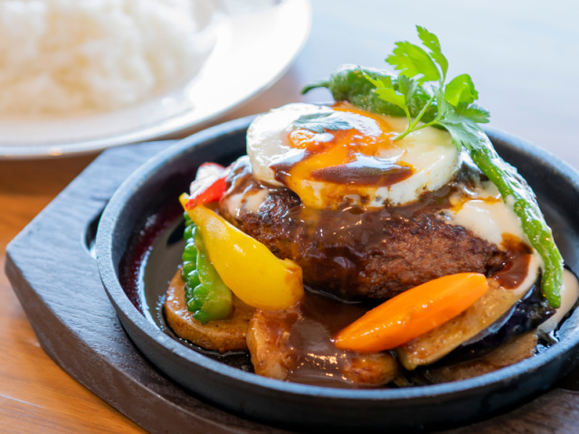 シェフ特製ハンバーグ