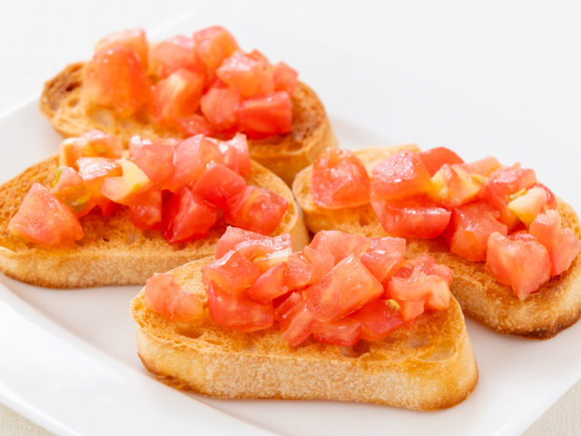 パン　コン　トマテ　