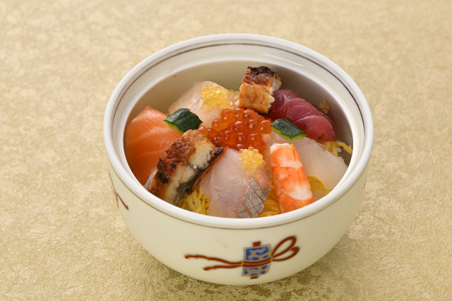 ミニ海鮮丼