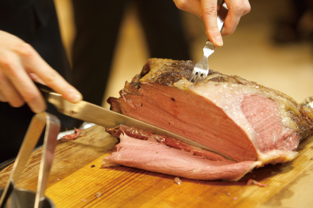 シェフによる料理演出