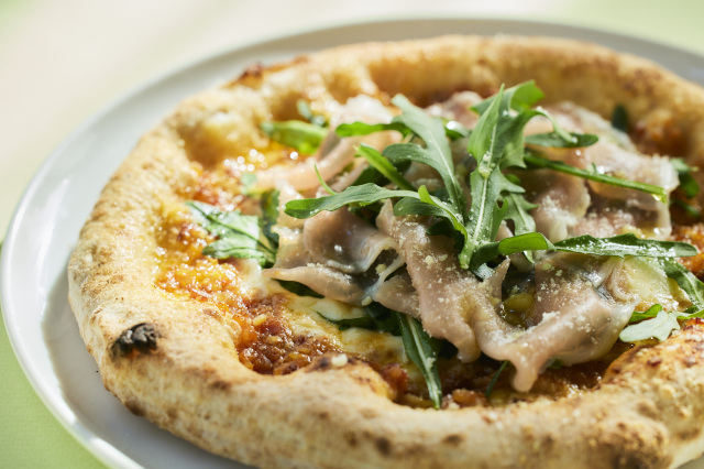 ⑤生ハムサラダ ハワイアン風