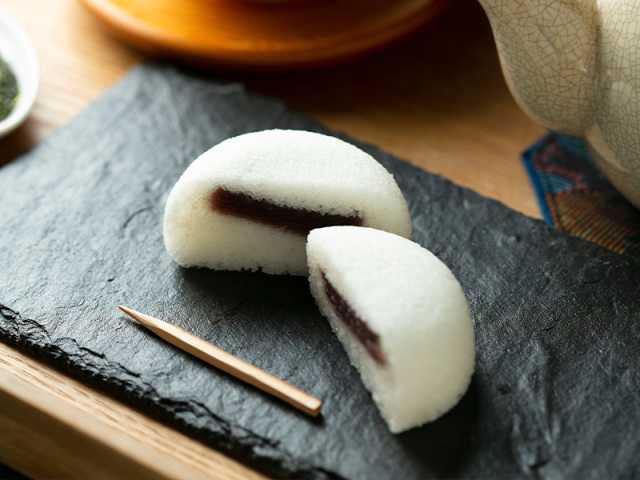 特典1：西郷どん好物のかるかん饅頭